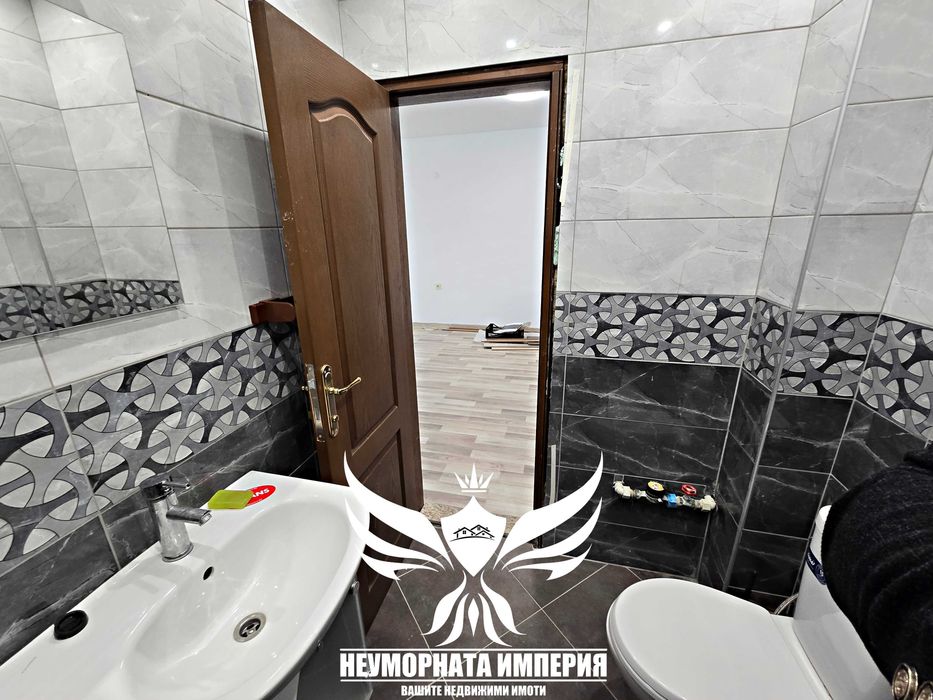 Под наем едностаен 45кв.м. 4ет. Асеновград, топ център