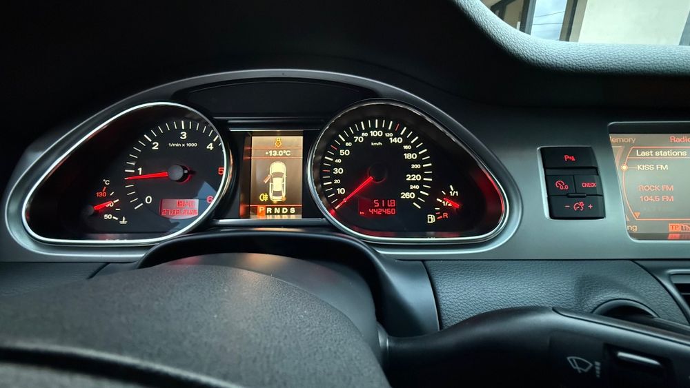 Vand AudiI Q7 7 Locuri