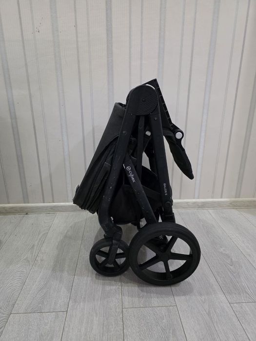 Cybex Balios S  детская коляска