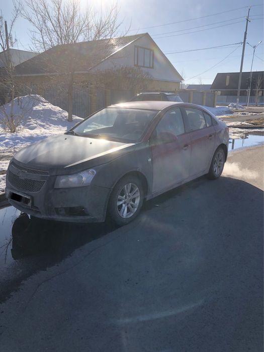 Шевроле круз 2012 год