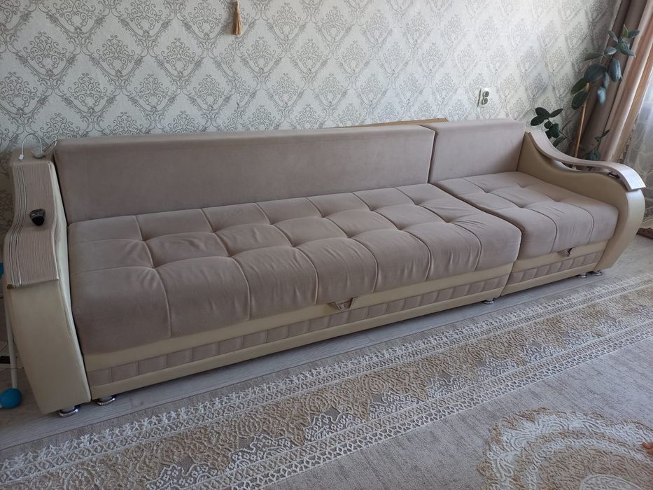 Продается диван 3 м