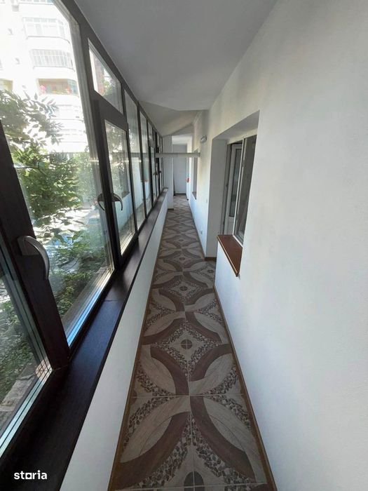 2 decomandate Ultracentral Calea București Piata 1/7 68 mp centrală