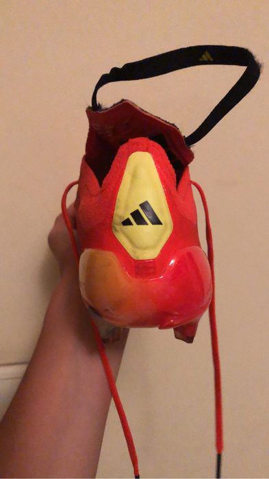 Пробавам Adodas Predator elite 42