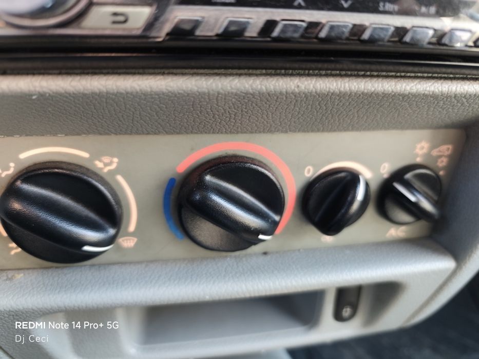 Продавам nissan kubistar 1.5 dci