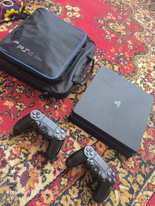 PlayStation 4 Slim