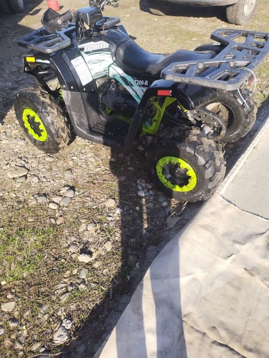 Продам квадроцикл