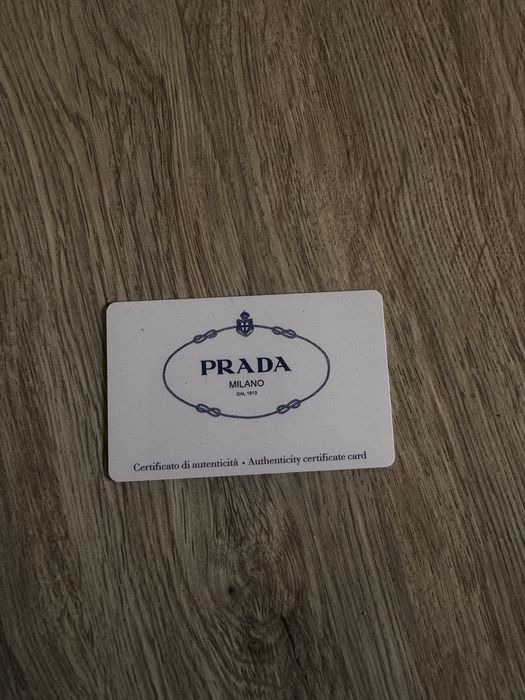ochelari de soare prada