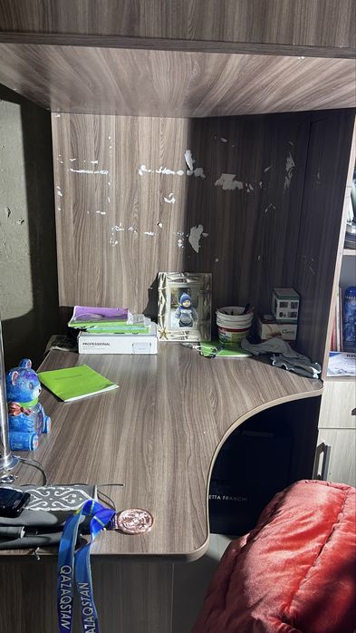 Шкаф,кровать, полки, столик 4в1