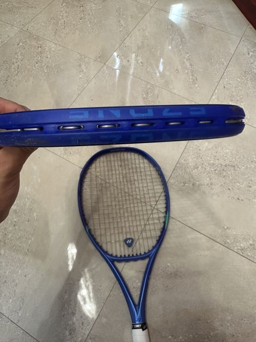 Yonex Ezone 98 305гр. Грип3