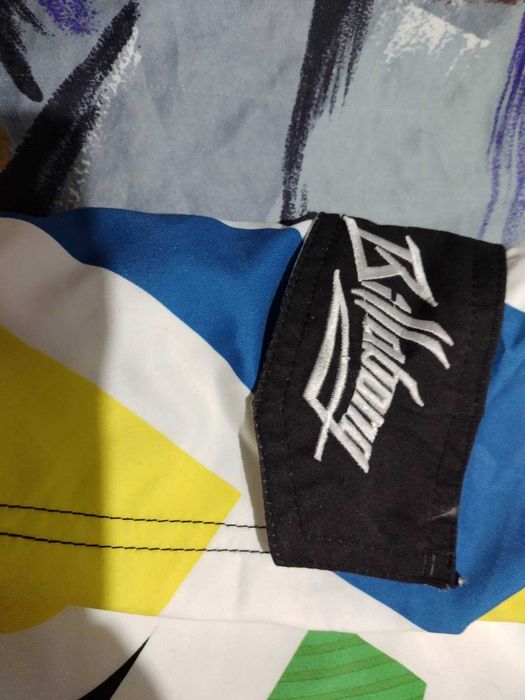 Уникален Сърф комплект Billabong - шорти/бански, плажна блуза, раница, джапанки, суитчър