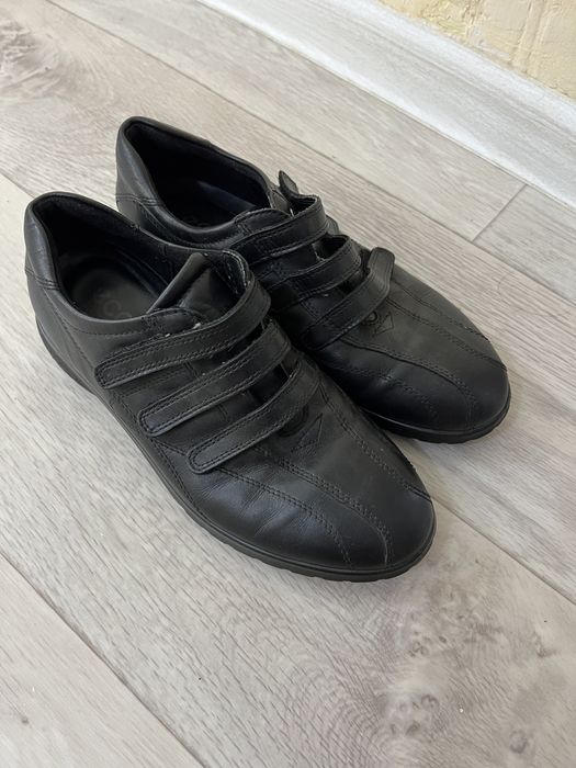 Ботинка черная