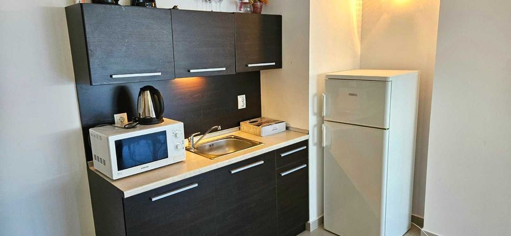 Дава се под наем Двустаен апартамент в Бургас, Сарафово - 65 кв.м за 325 € - Снимка #3