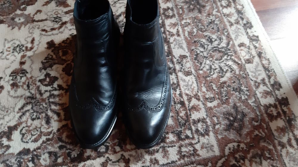 Ghete piele măsură 44