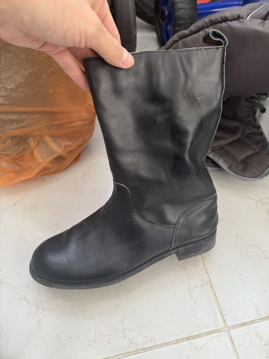 Продам отуви 39-40