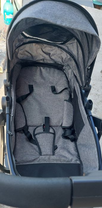 Carucior bebe în stare buna!