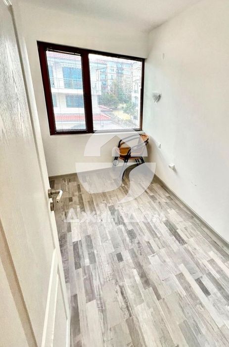 Продава се Тристаен апартамент в с. Равда, Област Бургас - 70 кв.м за 2000 €/кв.м - Снимка #6