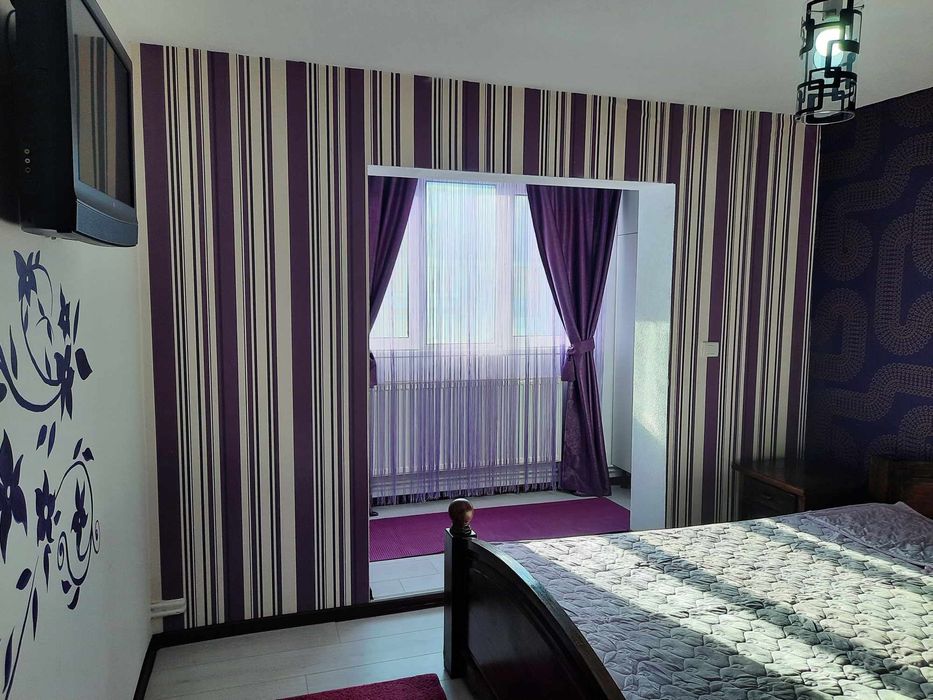 Inchiriez apartament 4 camere zona centrala