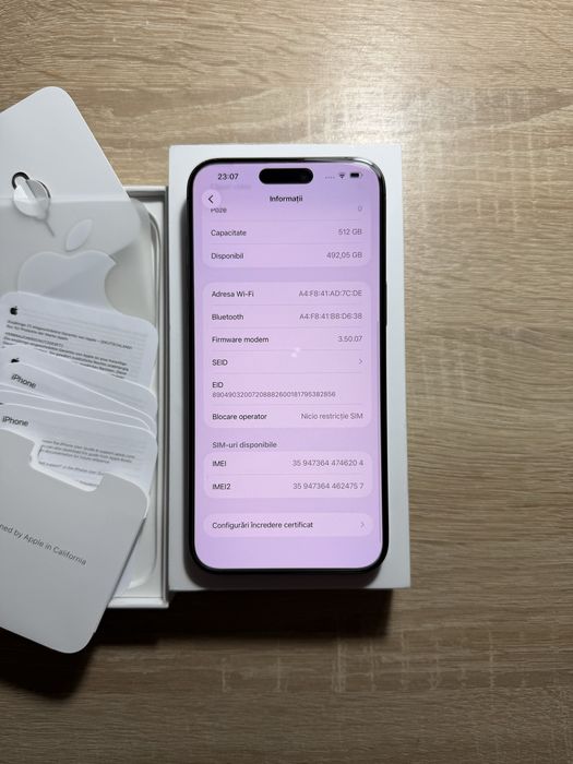 Iphone 15 Pro Max, 512 gb , bat.84% - titanium black, sticla spate fisurata
