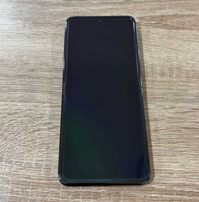 Motorola Razr 50 Ultra 5G 512GB 12GB RAM Dual