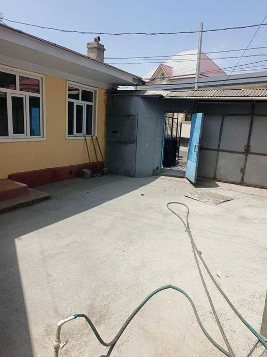 Два дома на участке в 5ти минутах от центра!!