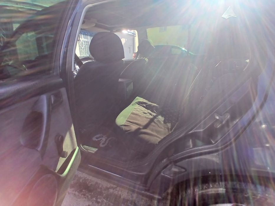 Продам автомобиль Фольксваген Венто