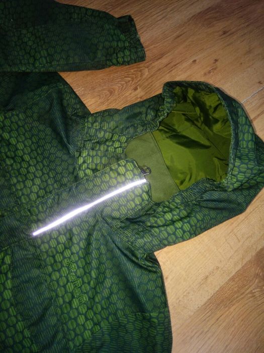 Geaca Columbia mărimea 8 ani