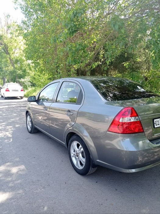 Nexia 3 bejviy salon ideal holatda sotiladi