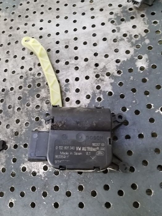 Motoras clapeta aeroterma vw golf 6 5k 0132801340 983384kf 1k19075hc