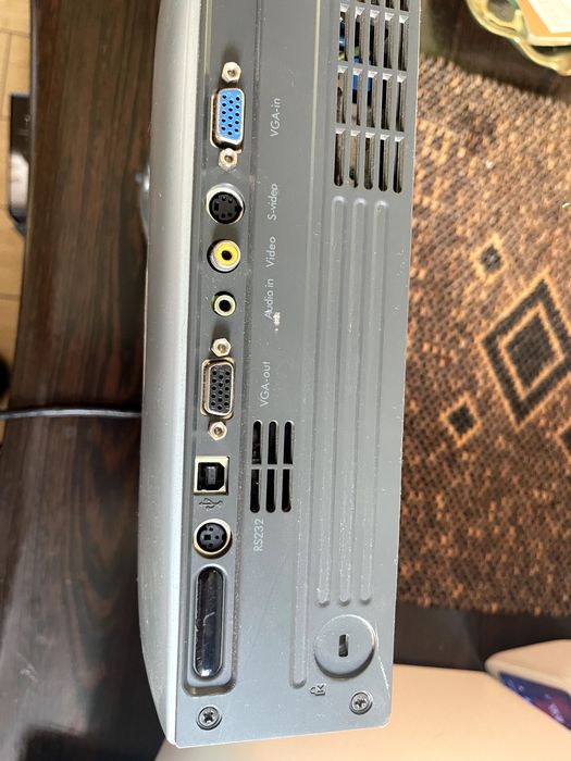Optoma proiector RS232 pt piese sau Epson HD EH-DM2 functional
