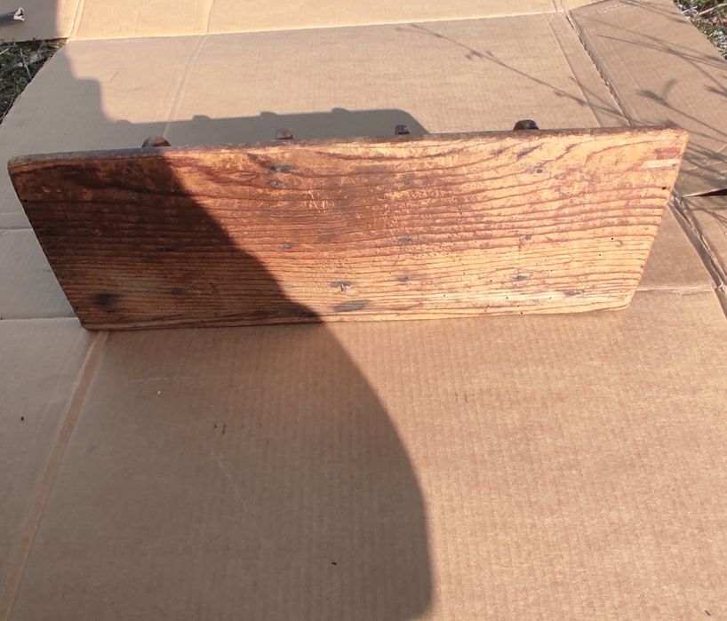 Старинен стенен рафт - ръчно изработен!