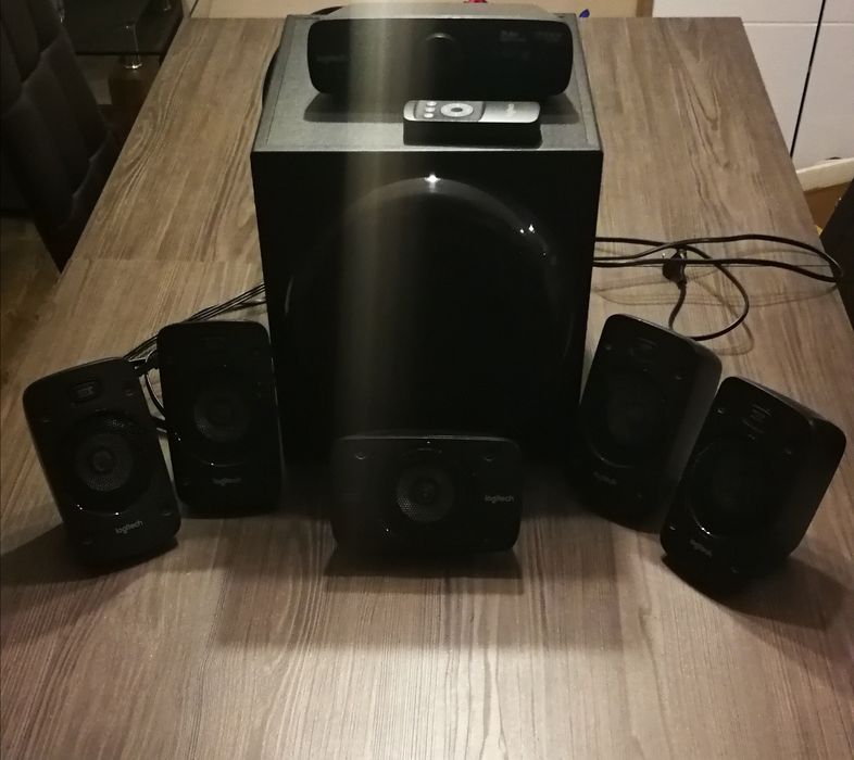 Sistem 5.1 Logitech z906
