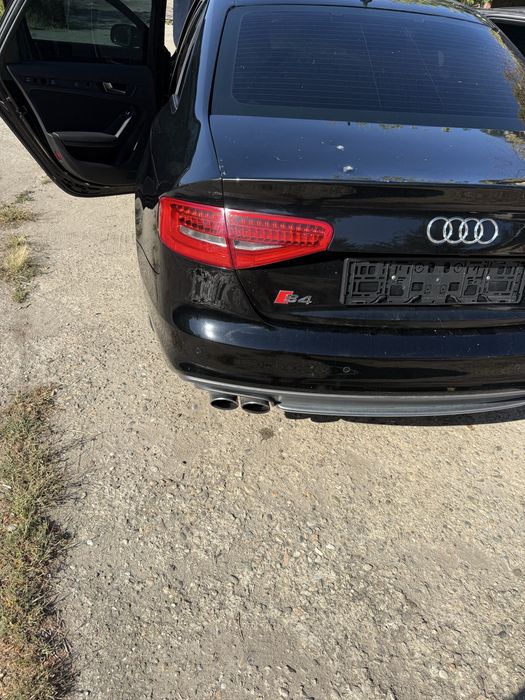 Оригинални LED стопове Audi S4 B8.5 A4 B8.5 Facelift комплект 4 броя
