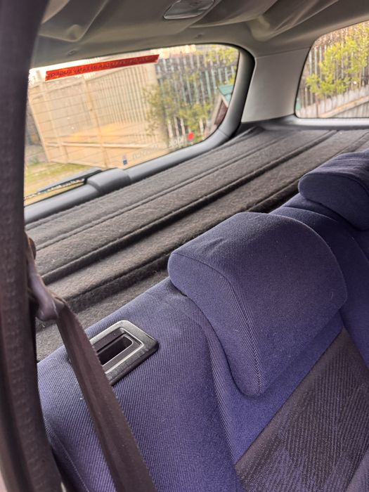 Peugeot 307 gri, pe piese 1.4