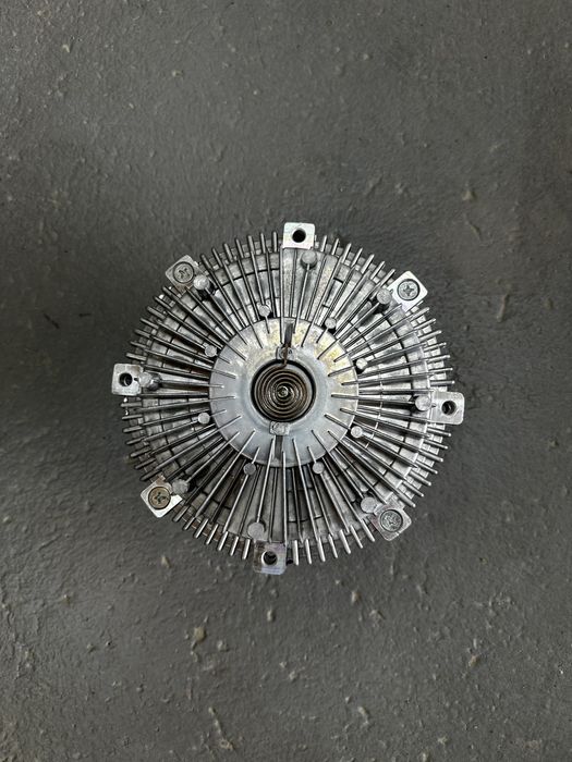 Вискомуфта вентилятора Паджеро 3-4