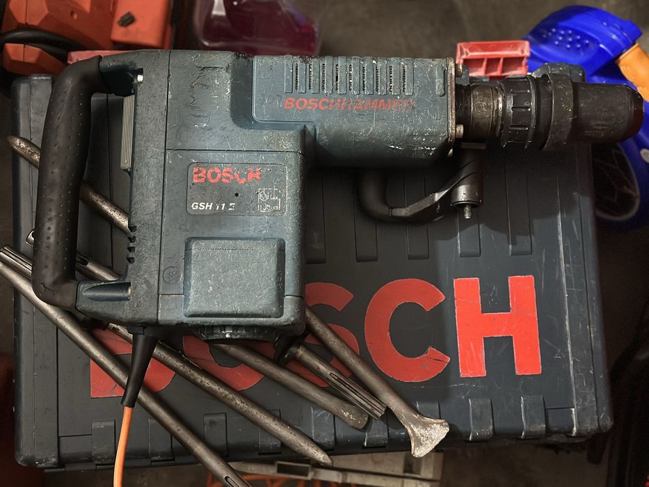 Къртач BOSCH GSH 11 E