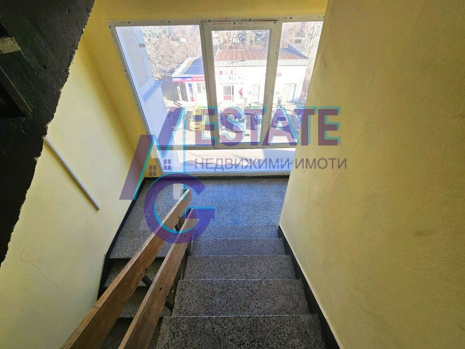 Тристаен апартамент в гр. София, жк. Люлин 3