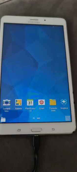 Tableta cu SIM Samsung Galaxi TAB 4