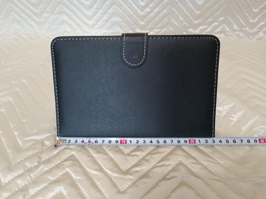 Калъф за таблет с клавиатура