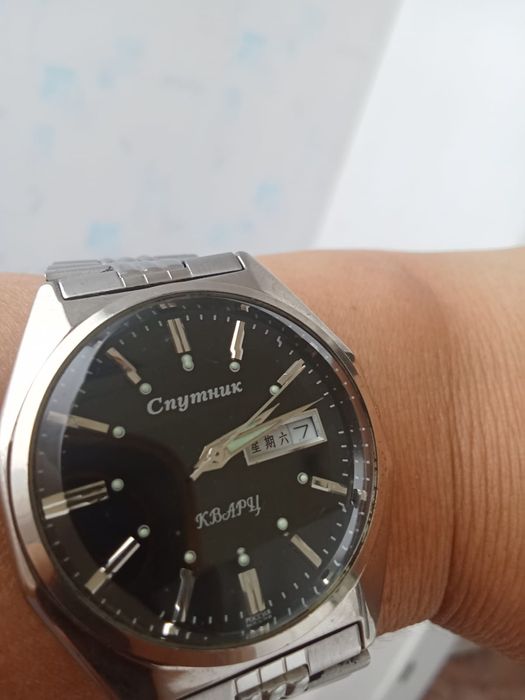 Продам мужские часы Спутник