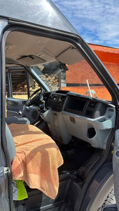 Ford Transit 2012