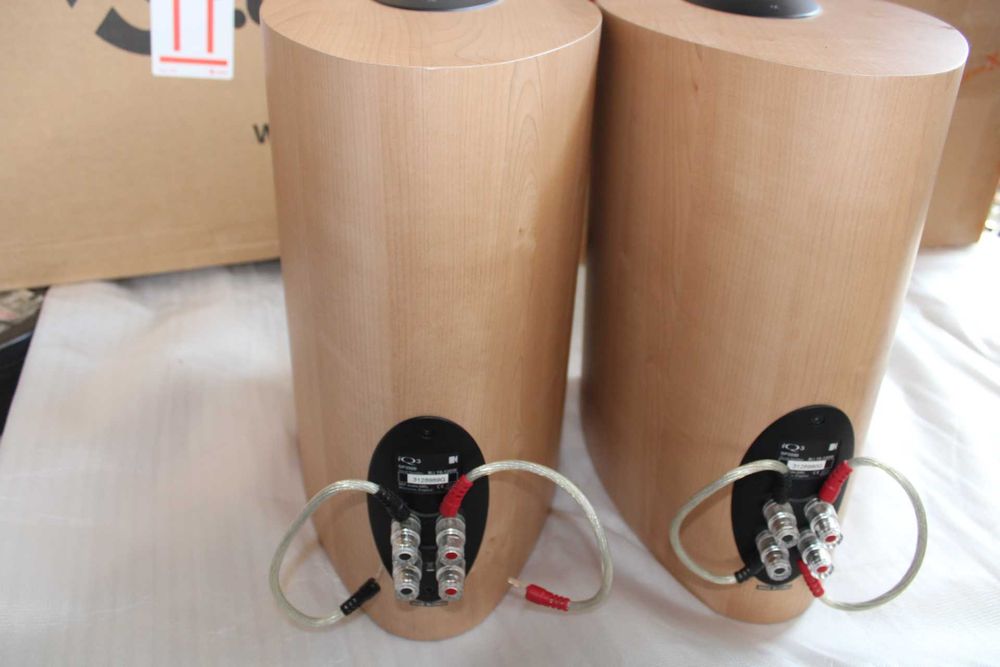 Тонколони KEFF IQ3 - Английски от 20hz - 40,000khz