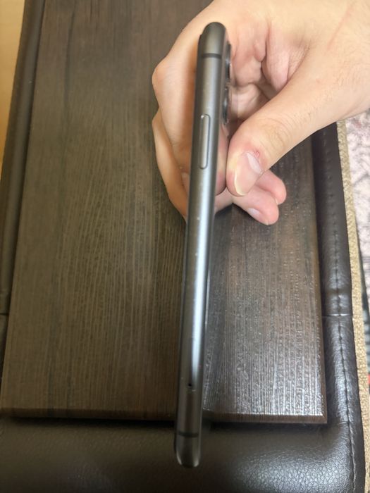 Iphone 11 продам