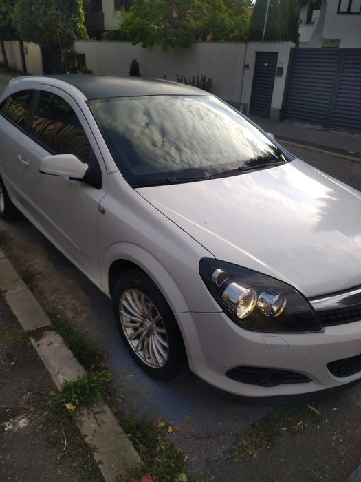 Opel Astra H GTC 1.6 Benzină -masina întreținută  1800e