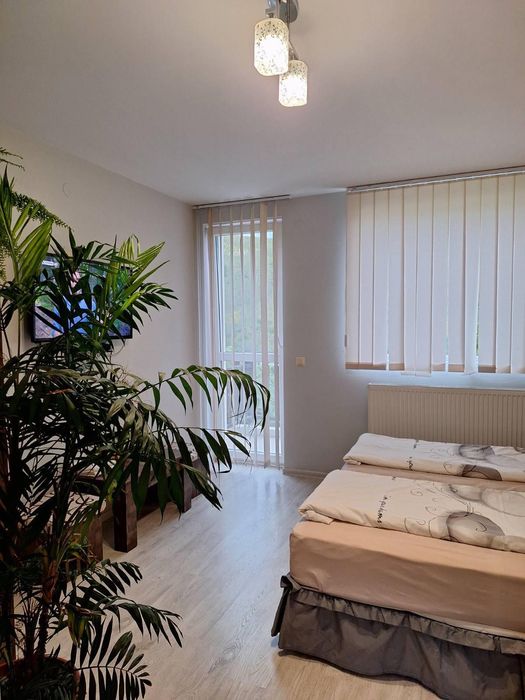 Продава къща в с. Ощава, общ. Сандански