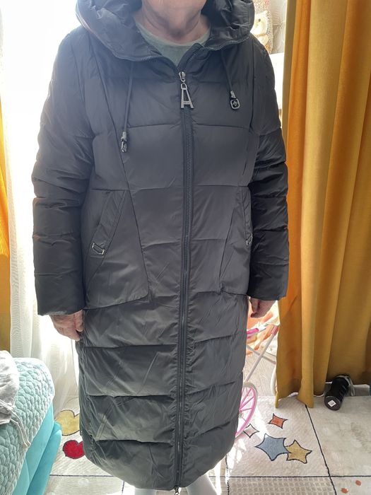 Продам пальто на синтепоне