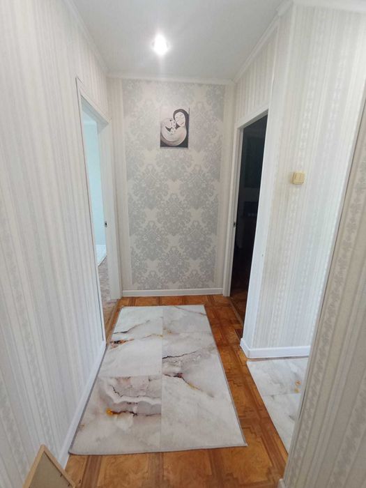 Продам 2 комн. квартиру в Уральске