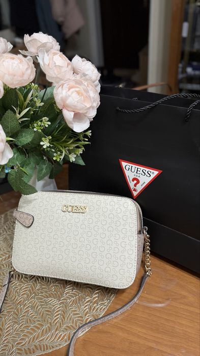 Оригинальная сумка Guess