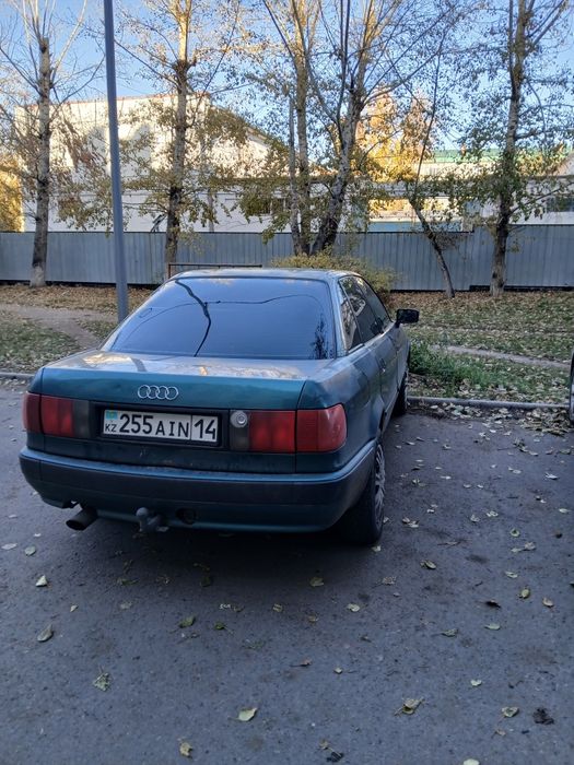 Продам ауди б4 1991