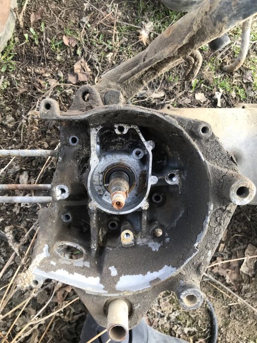 Vand piese scuter yamaha neos 50cc, 80cc