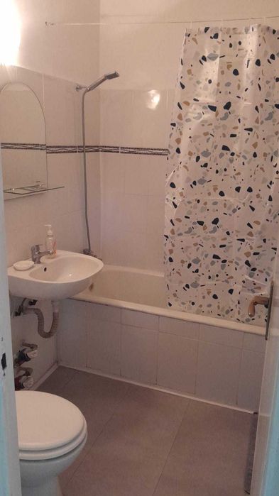 Apartament 2 camere de închiriat, exact lângă Bucur Obor